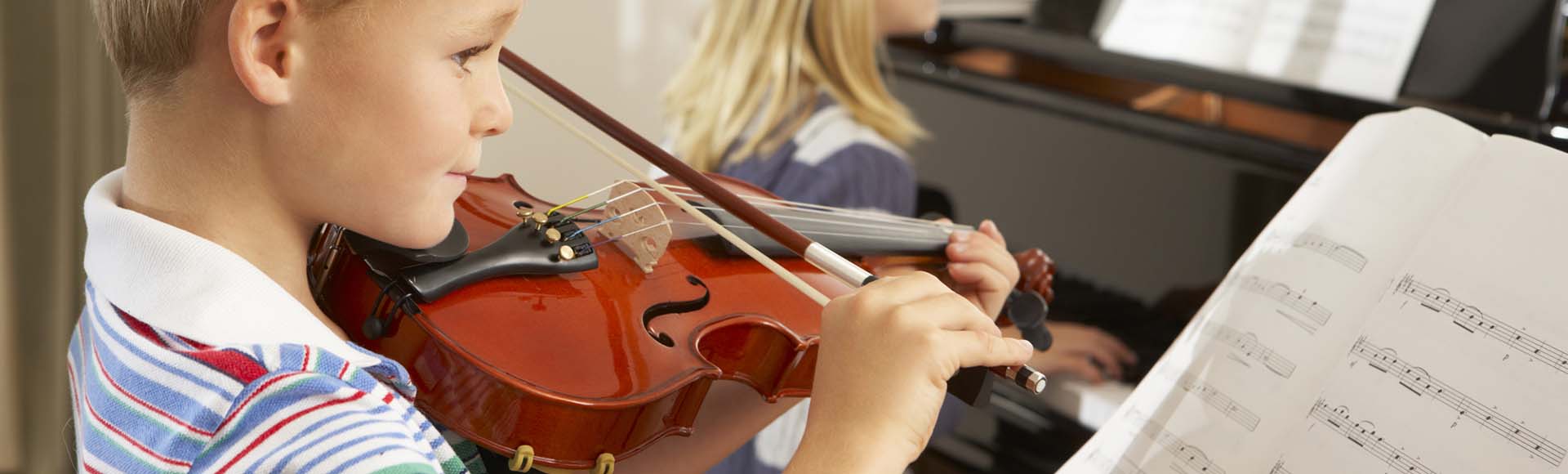 MÚSICA EN EL AULA<br>Aprende música en tu colegio